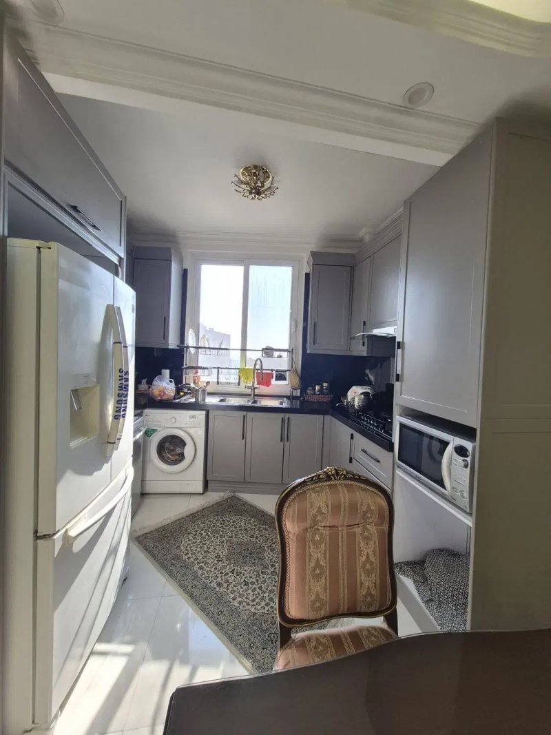 آپارتمان 74 متری دو خوابه در باغ فیض تهران14087231724