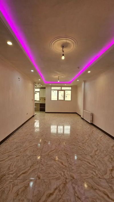 آپارتمان 90 متری دو خوابه در اندرزگو تهران