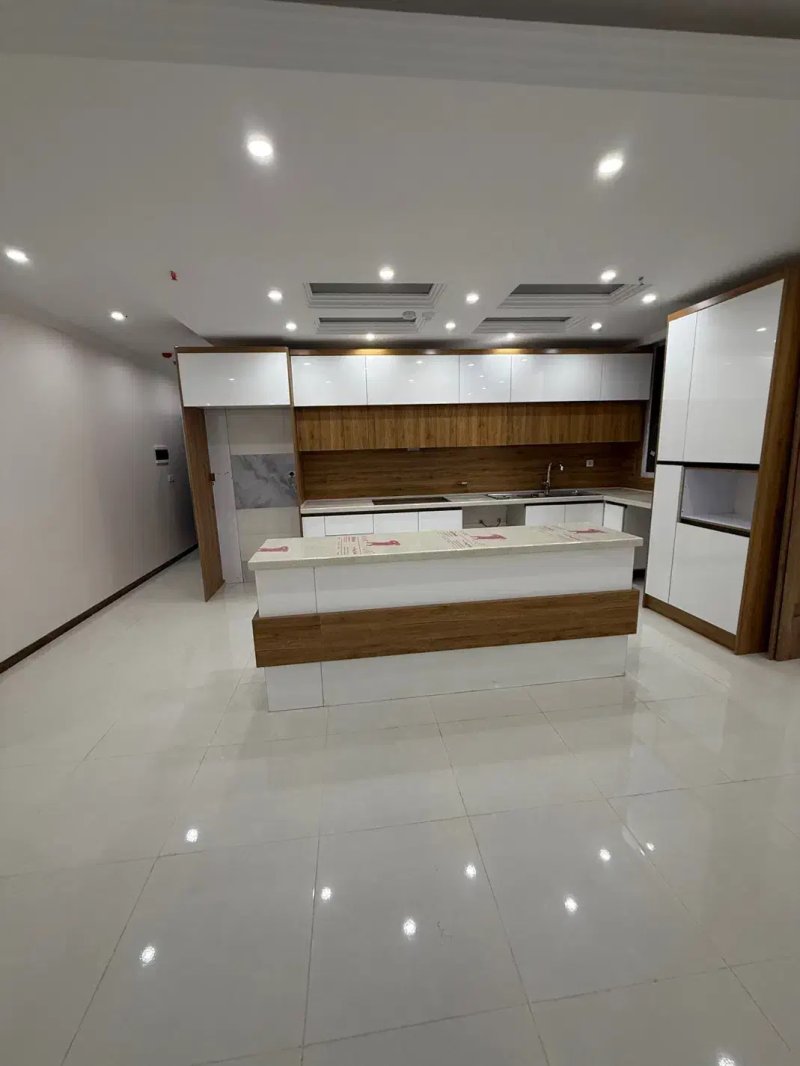 آپارتمان 105 متری دو خوابه در پیروزی تهران14087631727