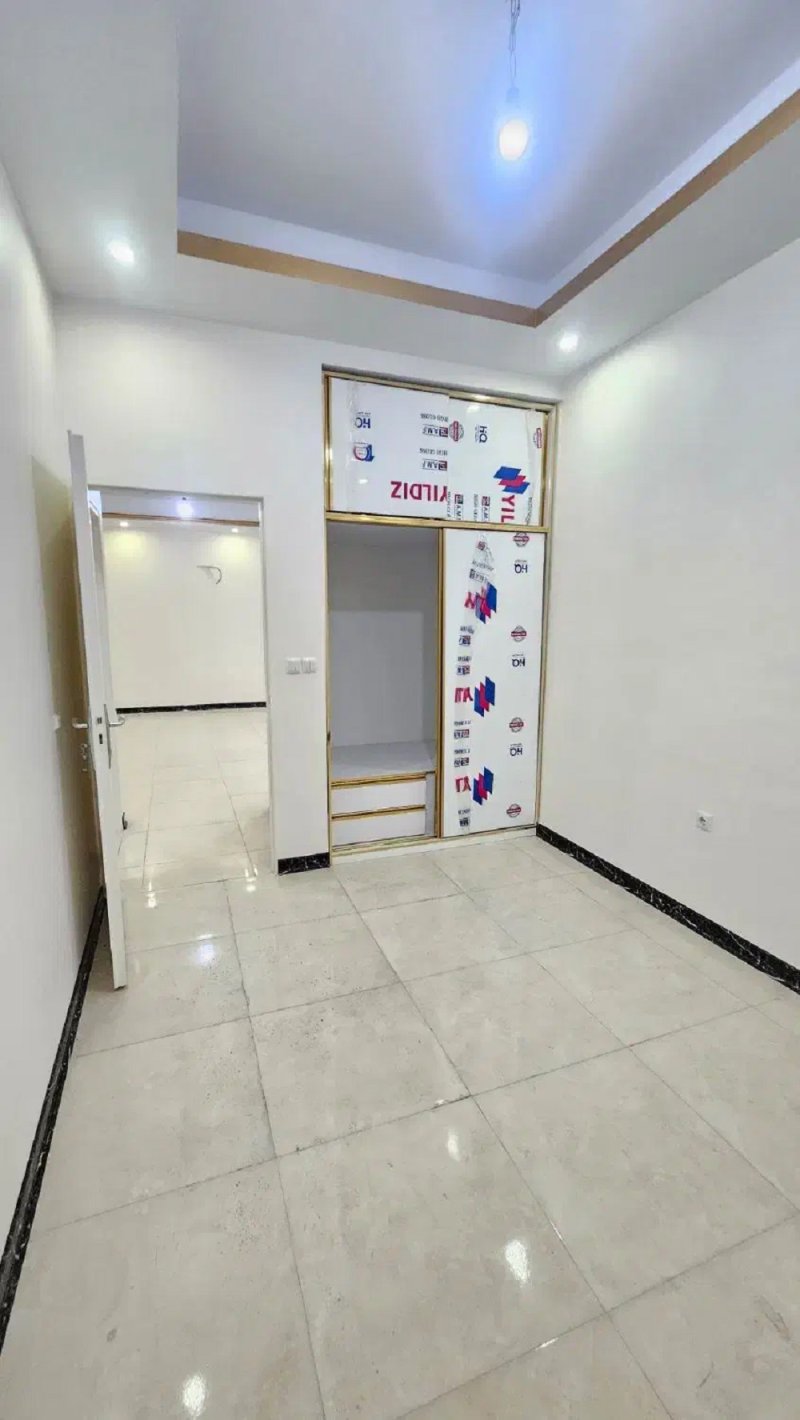 آپارتمان 120 متری سه خوابه در نیروی هوایی تهران14093931816