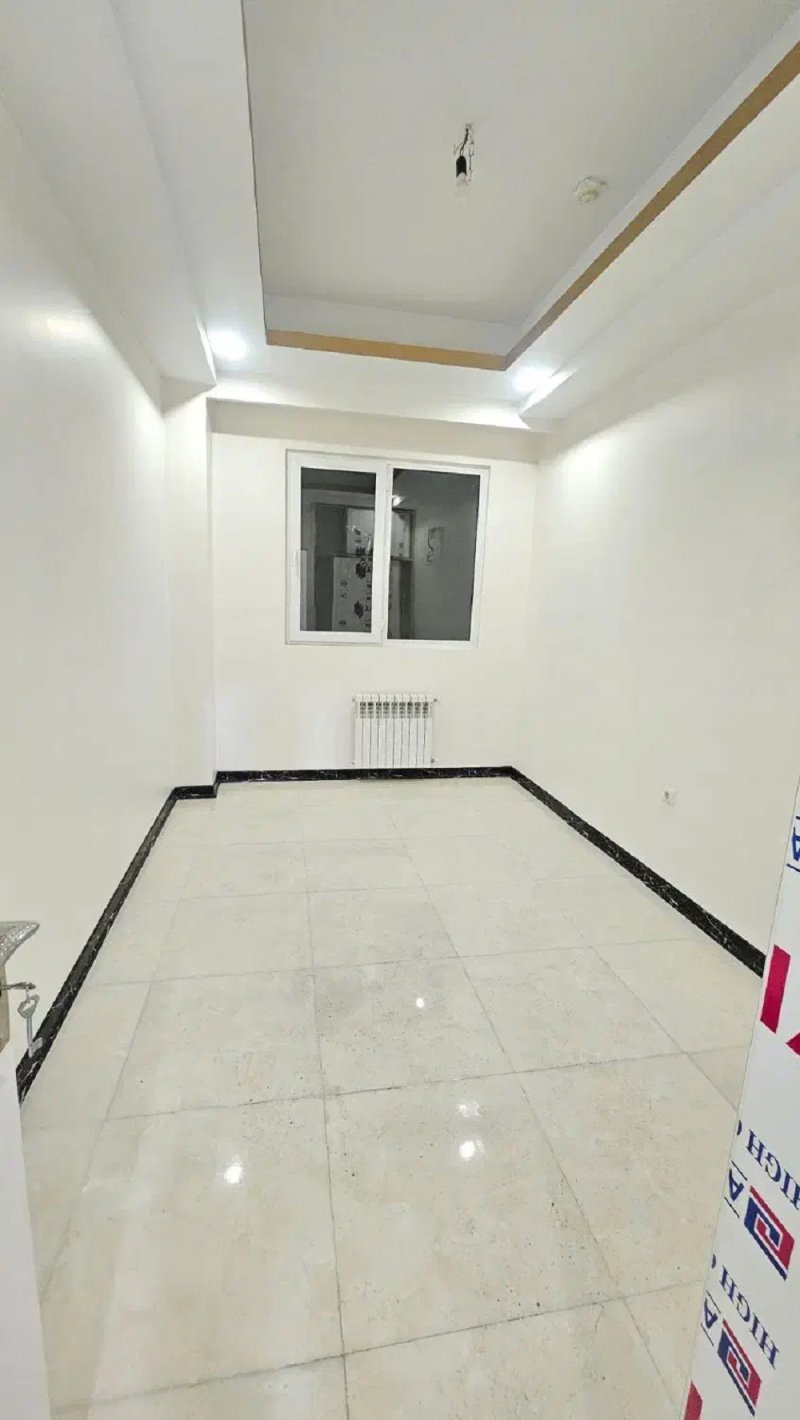 آپارتمان 120 متری سه خوابه در نیروی هوایی تهران14093931818