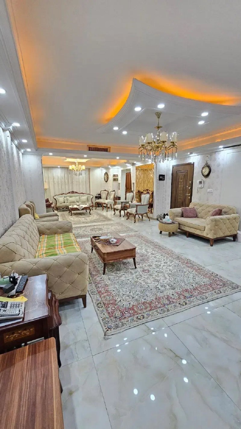 آپارتمان 107 متری دو خوابه در پرستار تهران14092431772