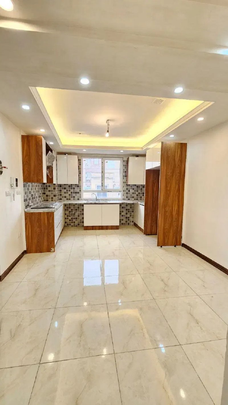 آپارتمان 56 متری دو خوابه در اندرزگو تهران14092631782