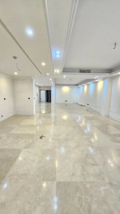 آپارتمان 185 متری سه خوابه در نیروی هوایی تهران