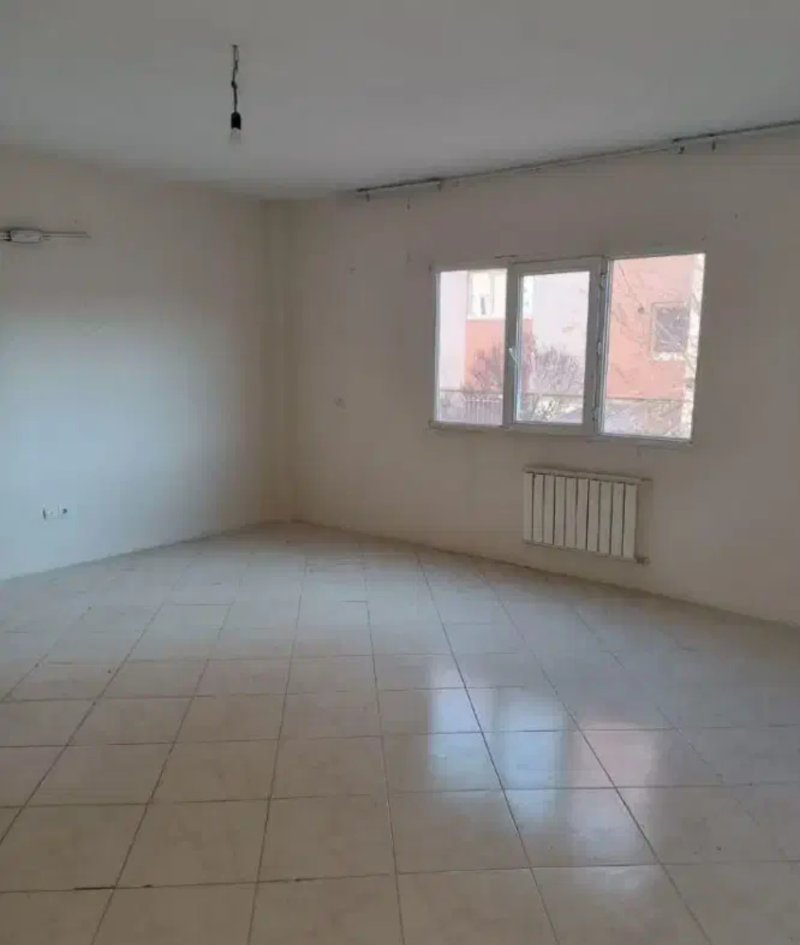 آپارتمان 75 متری دو خوابه در فاز 6 پرند14098831884