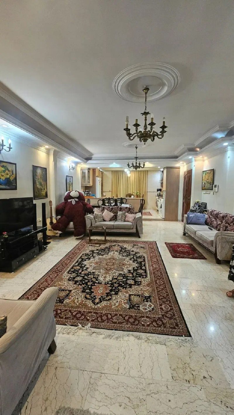 آپارتمان 90 متری دو خوابه در پرستار تهران14095131842