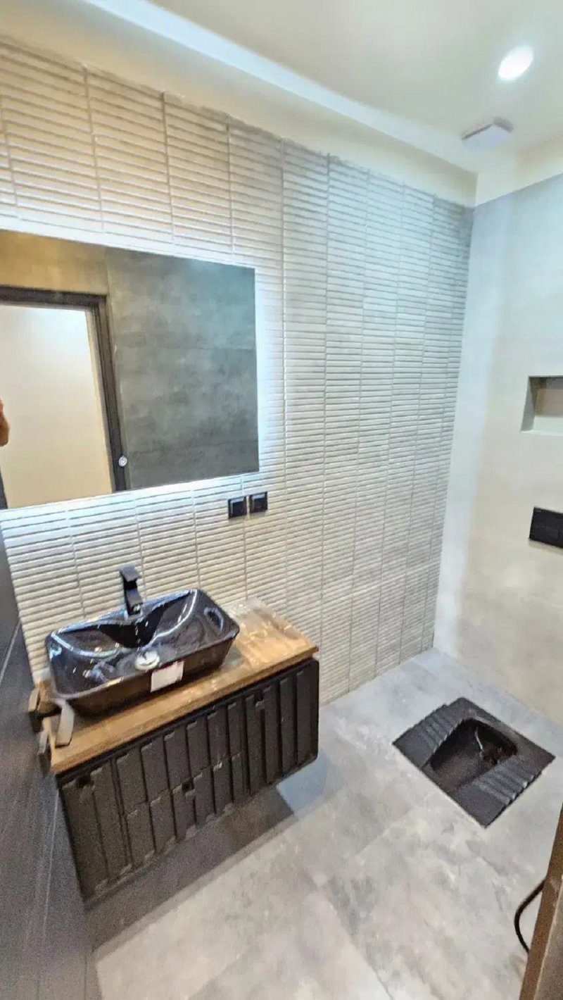 آپارتمان 185 متری سه خوابه در نیروی هوایی تهران14092231770