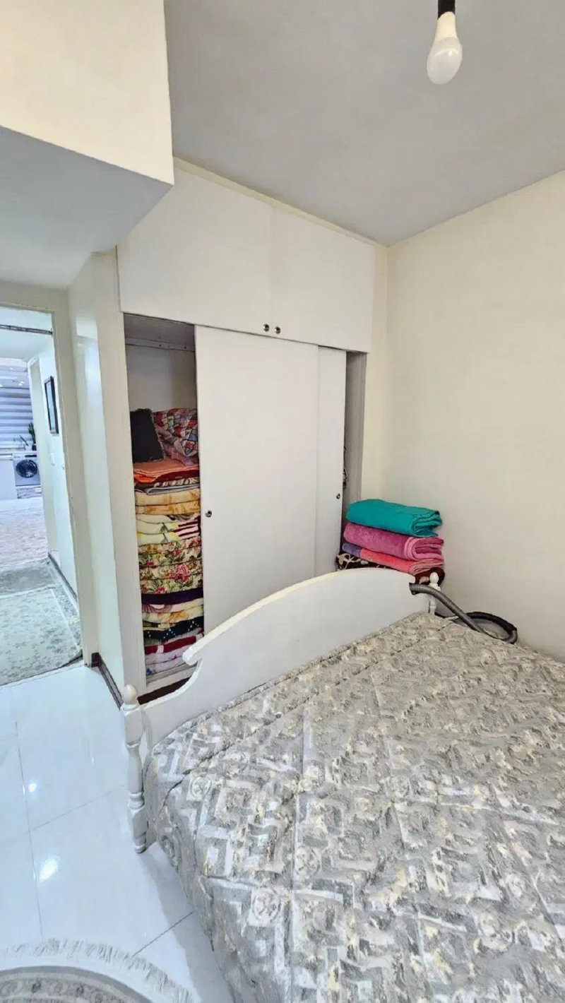 آپارتمان 72 متری دو خوابه در نیروی هوایی تهران14093531806