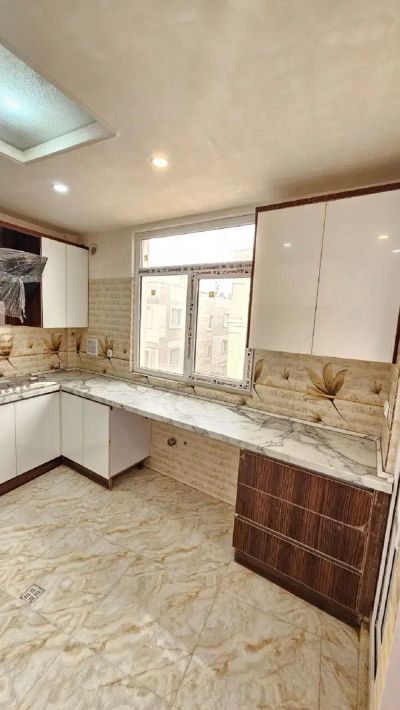 آپارتمان 90 متری دو خوابه در اندرزگو تهران