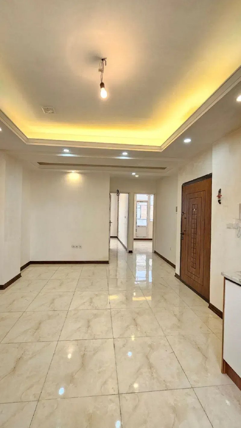 آپارتمان 56 متری دو خوابه در اندرزگو تهران14092631783