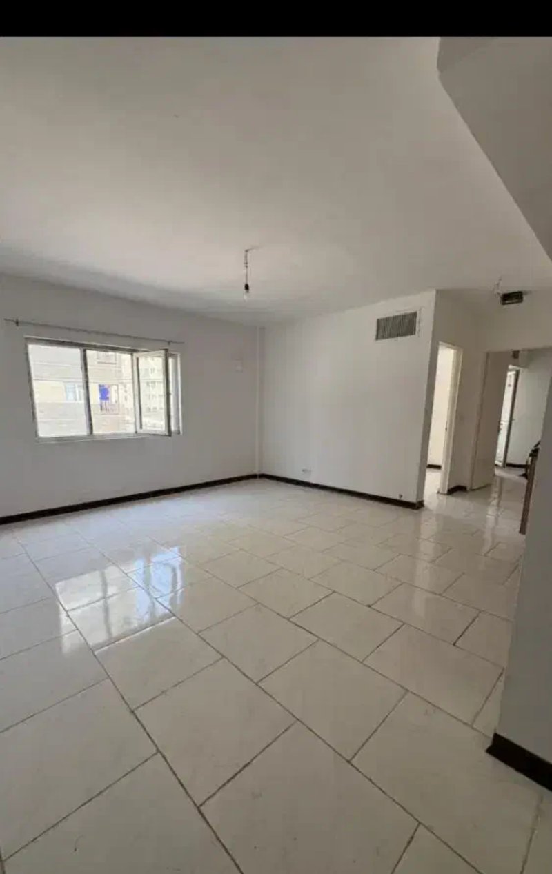 آپارتمان 80 متری دو خوابه در فاز 6 پرند14099831908