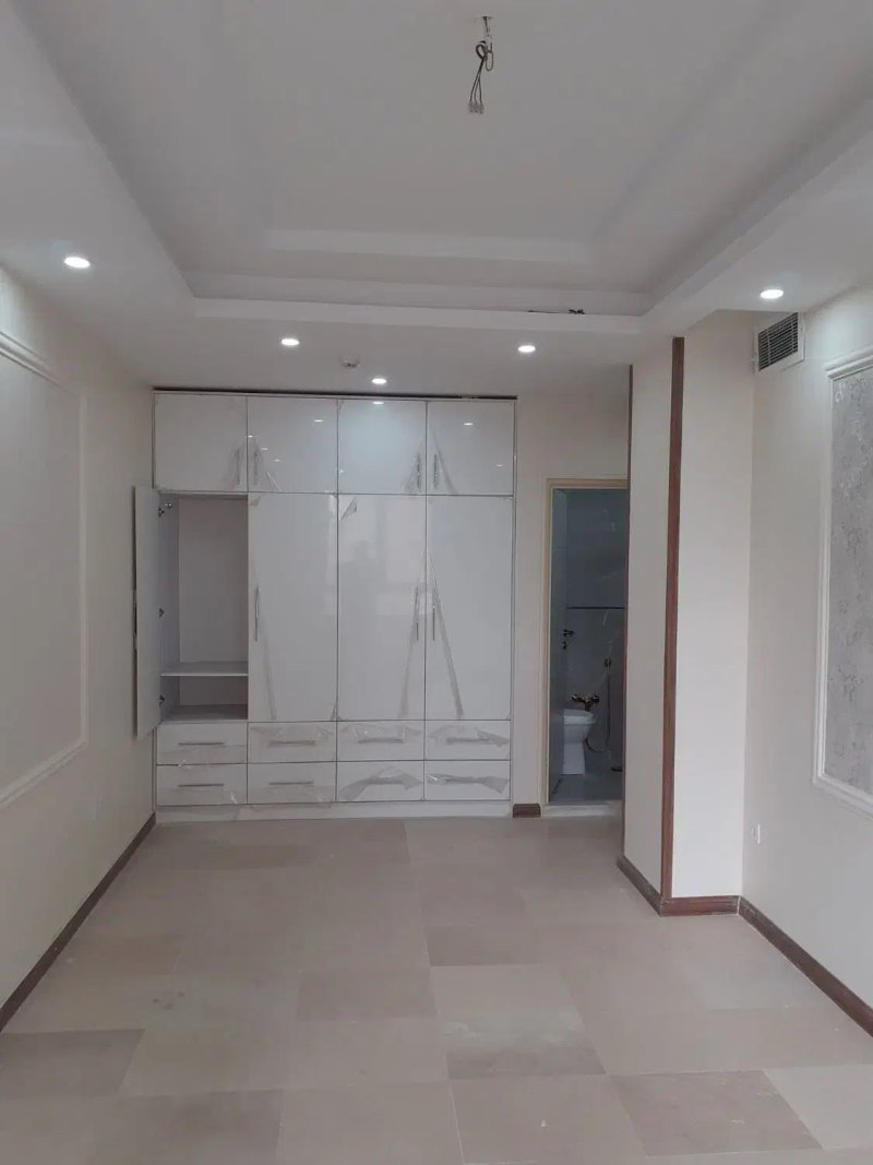 آپارتمان 165 متری سه خوابه در باغ فیض تهران14107632021