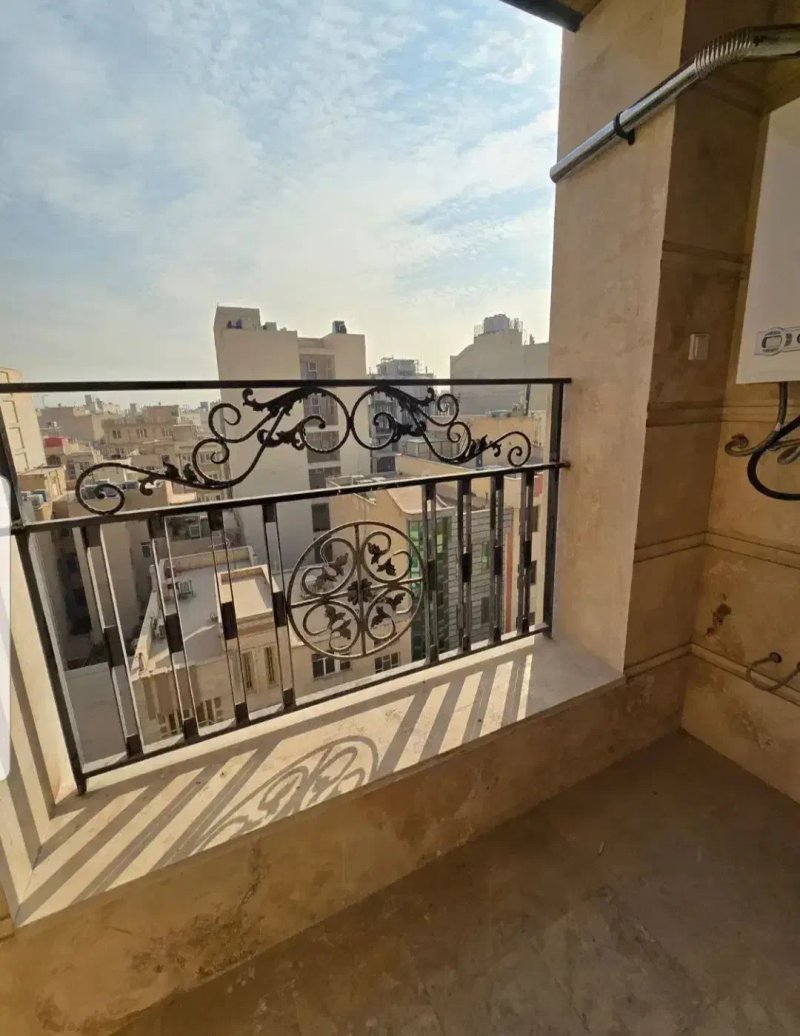 آپارتمان 81 متری دو خوابه در نیروی هوایی تهران14102131952