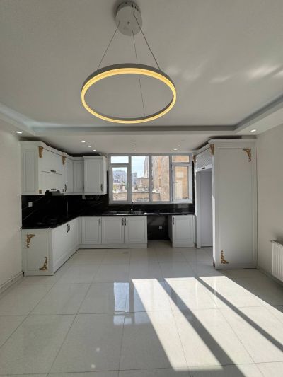 آپارتمان 61 متری دو خوابه در فاز 1 اندیشه با وام