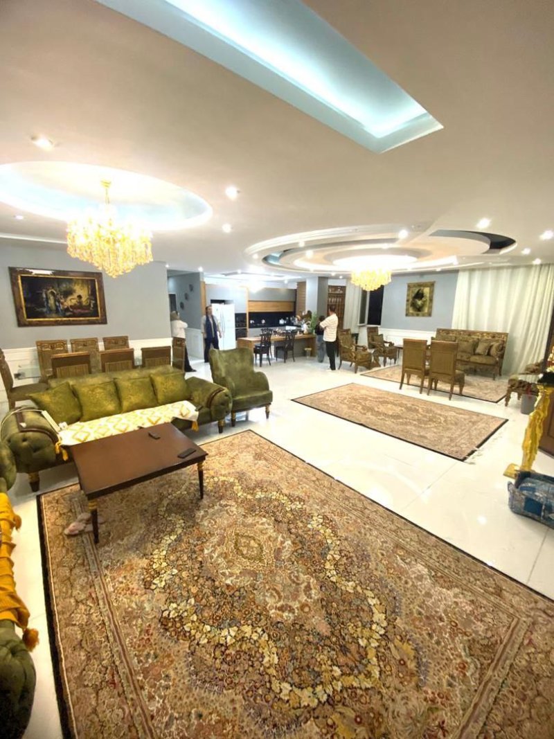 آپارتمان 187 متری سه خوابه در شهرک صدف اندیشه با وام14112132050