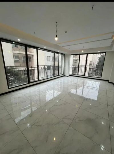 آپارتمان 110 متری سه خوابه در طرشت تهران