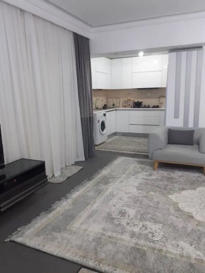 آپارتمان 83 متری دو خوابه در پردیسان قم