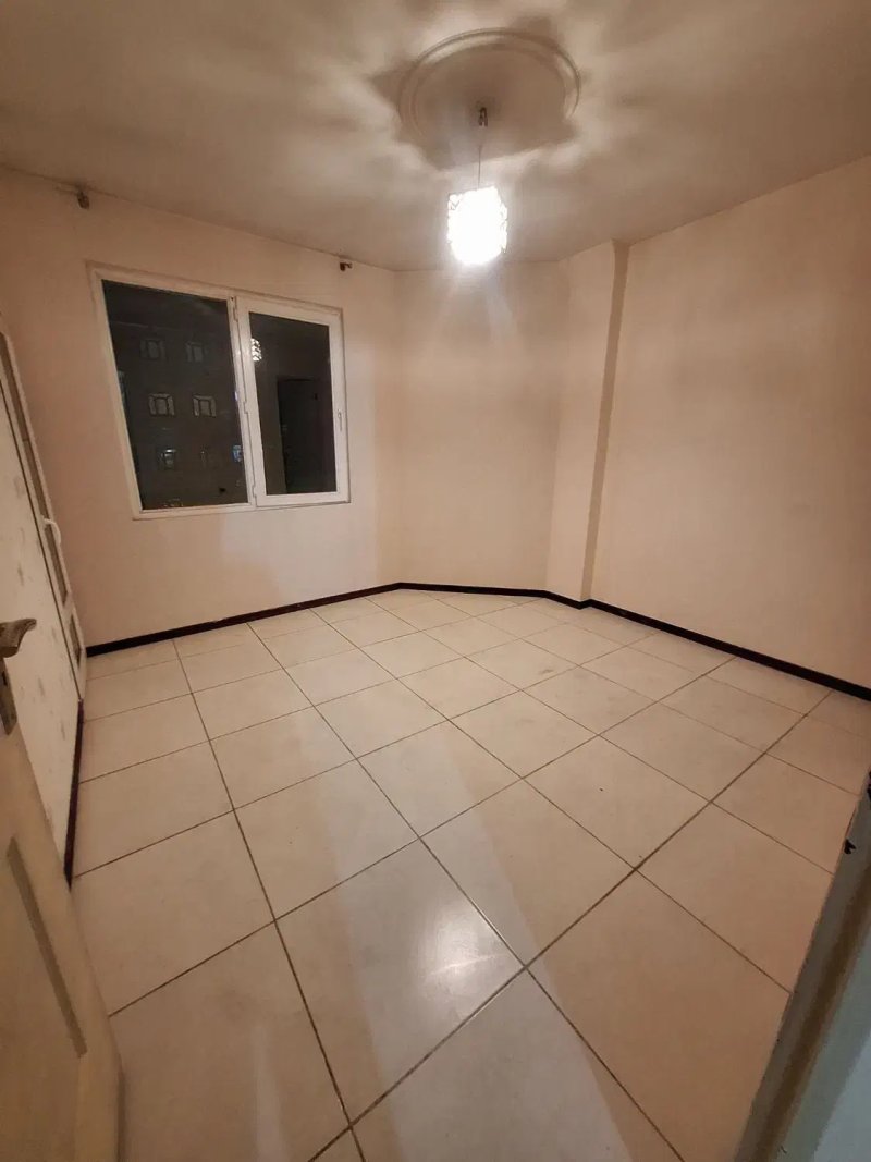 آپارتمان 47 متری یک خوابه در شیوا تهران14117732185