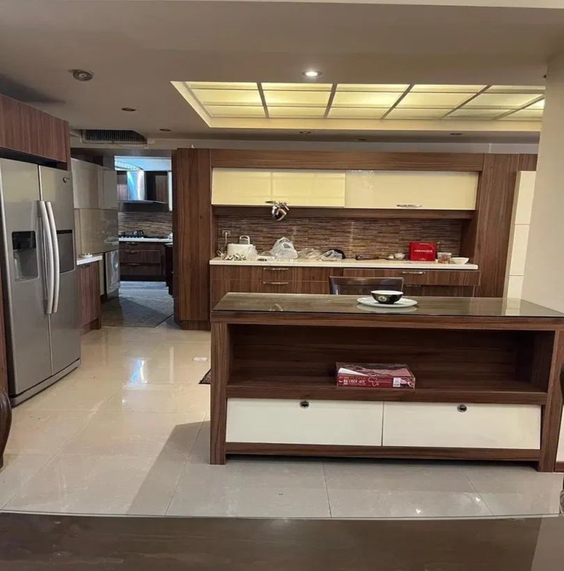 آپارتمان 190 متری سه خوابه در گوهردشت کرج14116332111