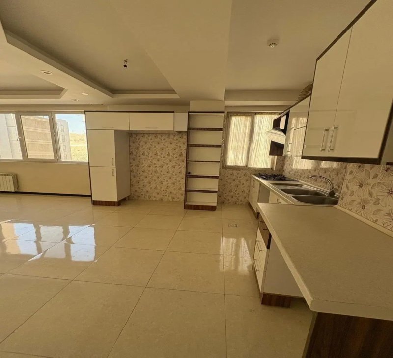 آپارتمان 90 متری دو خوابه در گوهردشت کرج14115832102