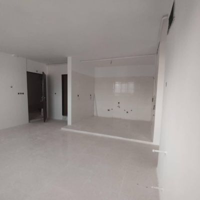 آپارتمان 74 متری دو خوابه در فاز 2 پرند