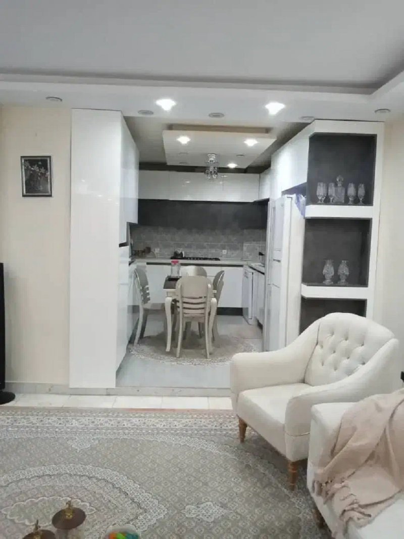 آپارتمان 85 متری دو خوابه در نیروی هوایی تهران14119332222