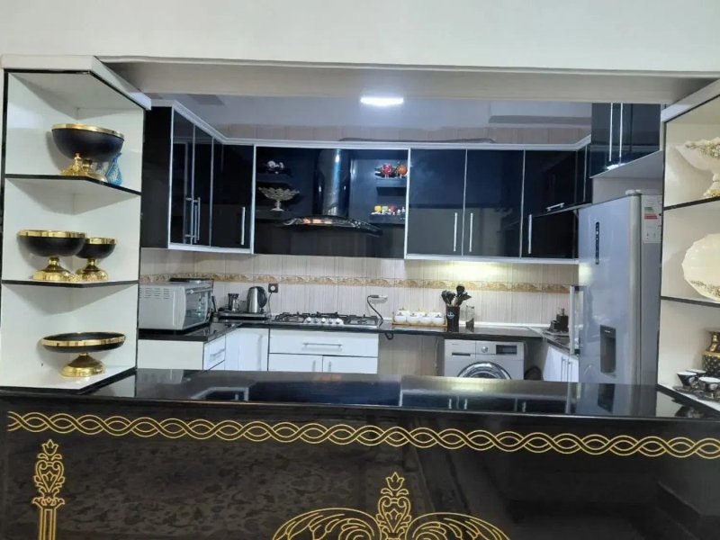 آپارتمان 95 متری دو خوابه در پردیسان قم14120432232