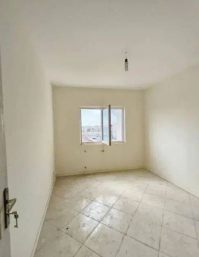 آپارتمان 75 متری یک خوابه در فاز 6 پرند