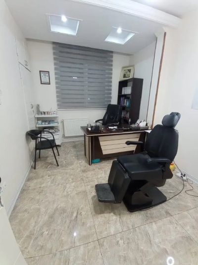 اداری 160 متری دو خوابه در نیروی هوایی تهران