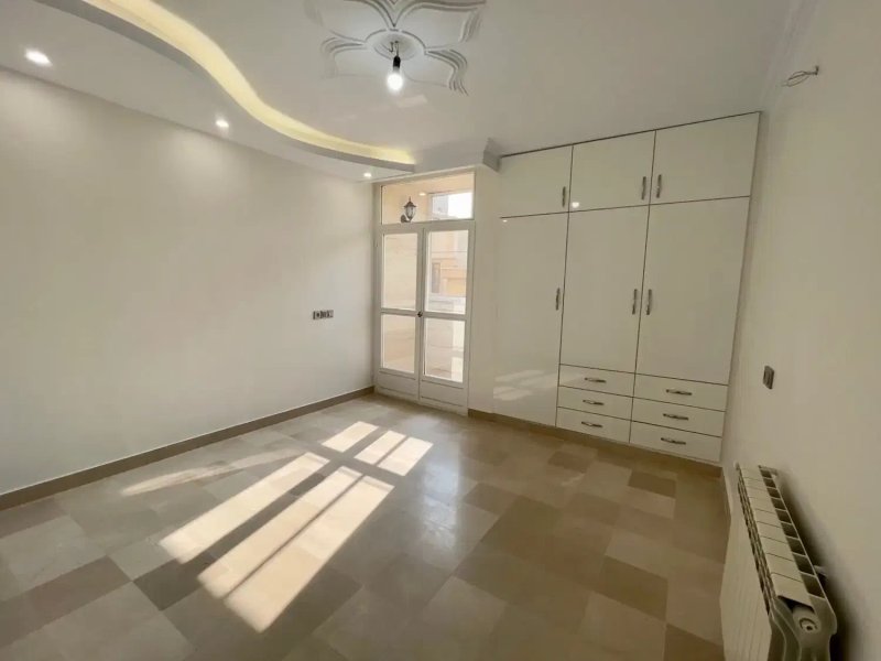 آپارتمان 133 متری دو خوابه در دهقان تهران14124932250