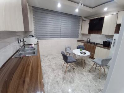 اداری 160 متری دو خوابه در نیروی هوایی تهران