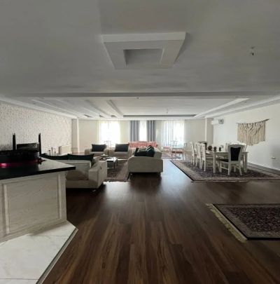 آپارتمان 200 متری سه خوابه در گوهردشت کرج