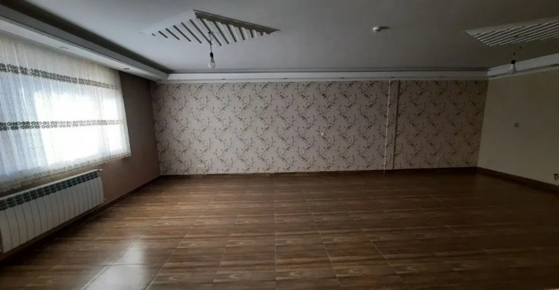 آپارتمان 123 متری دو خوابه در سعیدیه پایین همدان14130132308