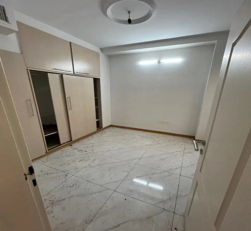 آپارتمان 64 متری دو خوابه در پونک تهران14139732400