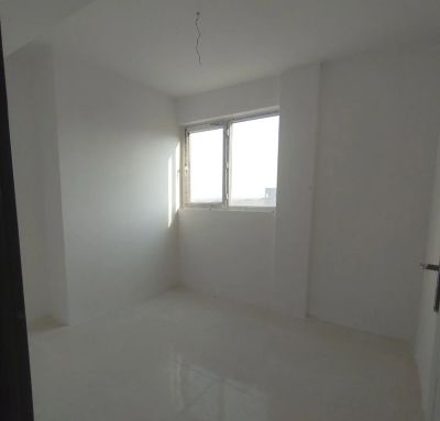 آپارتمان 83 متری دو خوابه در فاز 6 پرند