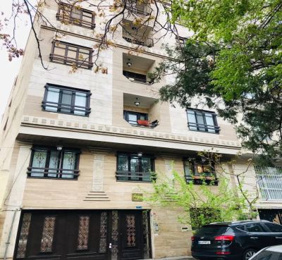 آپارتمان 80 متری دو خوابه در پونک تهران