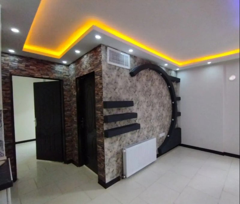 آپارتمان 79 متری دو خوابه در فاز 6 پرند14134032336