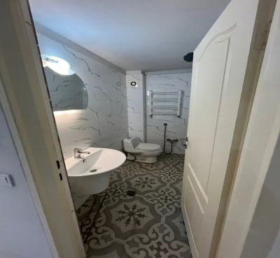 آپارتمان 64 متری دو خوابه در پونک تهران