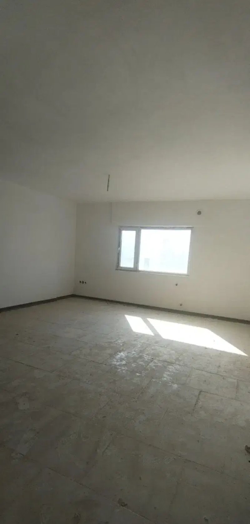 آپارتمان 79 متری دو خوابه در فاز 6 پرند14139432385