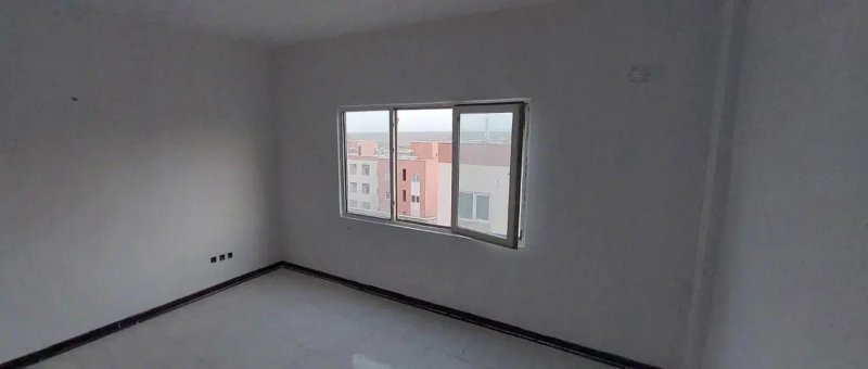 آپارتمان 84 متری دو خوابه در فاز 6 پرند14141532418