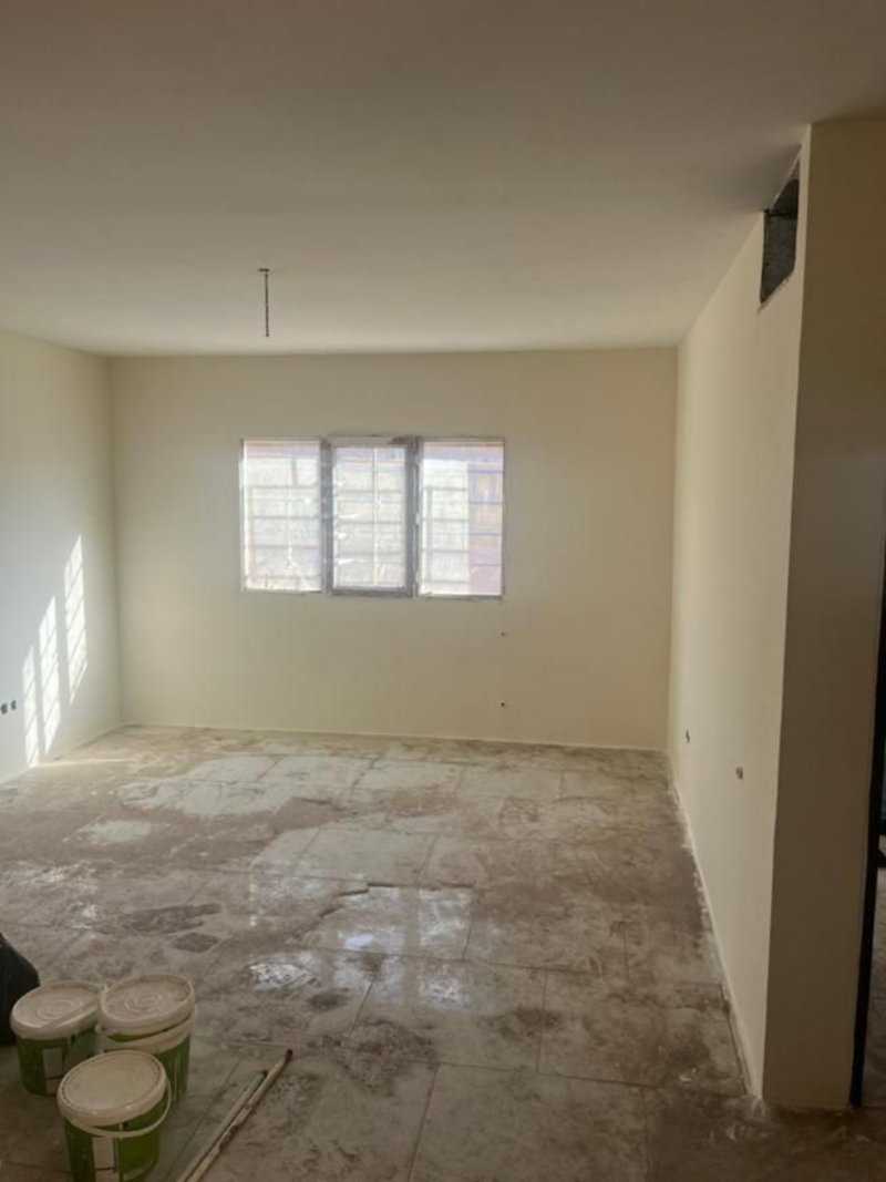 آپارتمان 76 متری دو خوابه در فاز 6 پرند14134232340