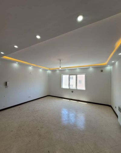 آپارتمان 79 متری دو خوابه در فاز 6 پرند