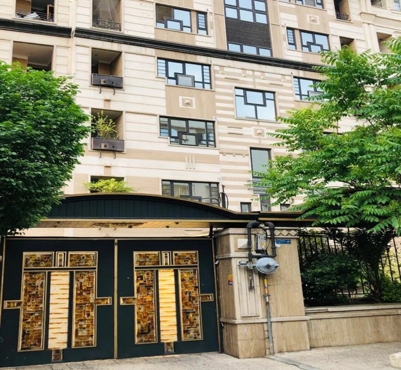 آپارتمان 110 متری دو خوابه در پونک تهران14134332342