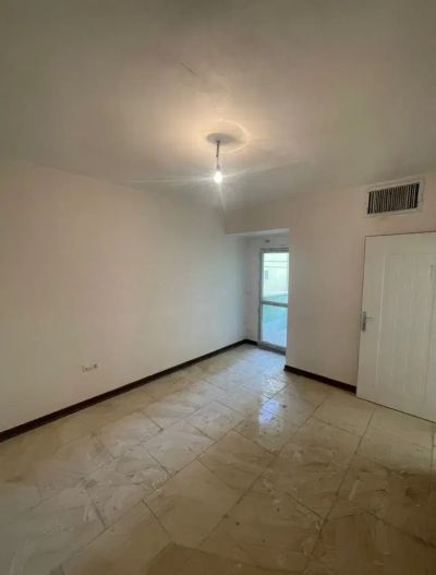 آپارتمان 84 متری دو خوابه در فاز 6 پرند