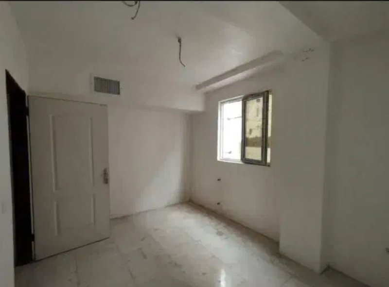 آپارتمان 82 متری دو خوابه در فاز 2 پرند14139232381