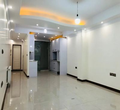 آپارتمان 80 متری دو خوابه در پونک تهران