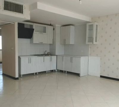 آپارتمان 84 متری دو خوابه در فاز 6 پرند