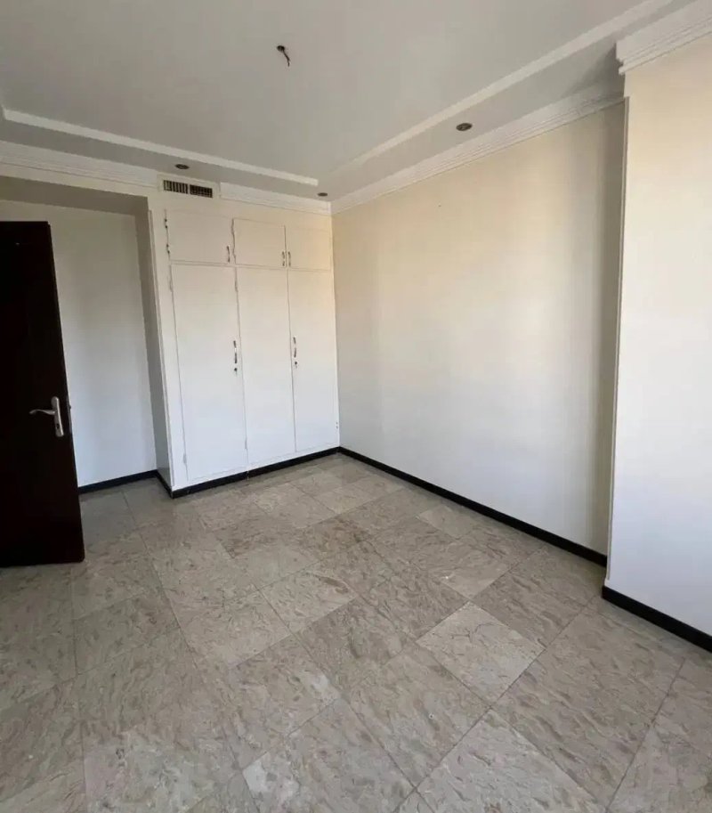 آپارتمان 115 متری دو خوابه در طرشت تهران14142732437