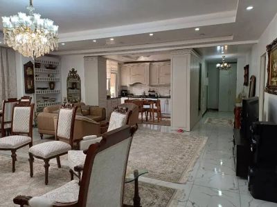 آپارتمان 132 متری سه خوابه در بلوار زرافشان اسلام شهر