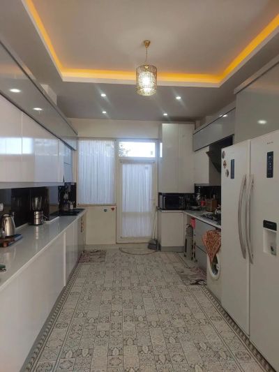 خانه 200 متری سه خوابه در گلبهار